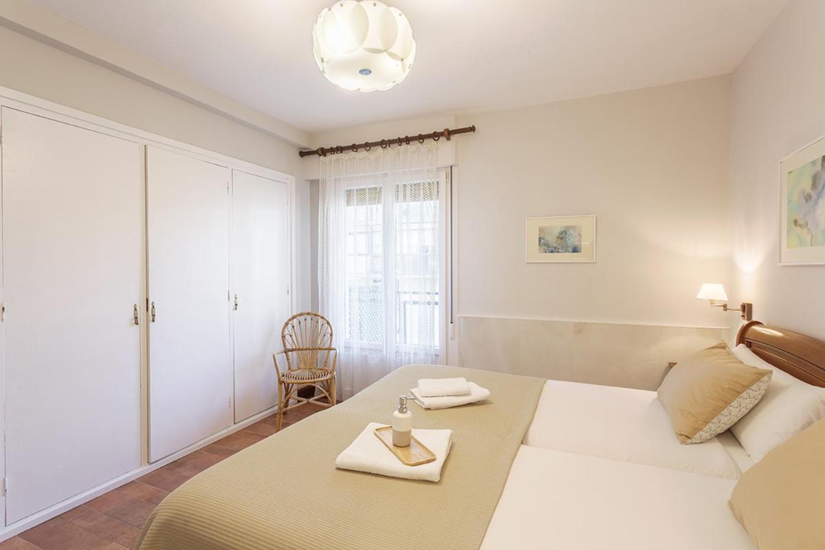 Pension Zarauz Playa Esterno foto